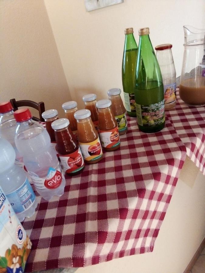 Agriturismo Ai Pruesot Bagnolo Piemonte Eksteriør billede